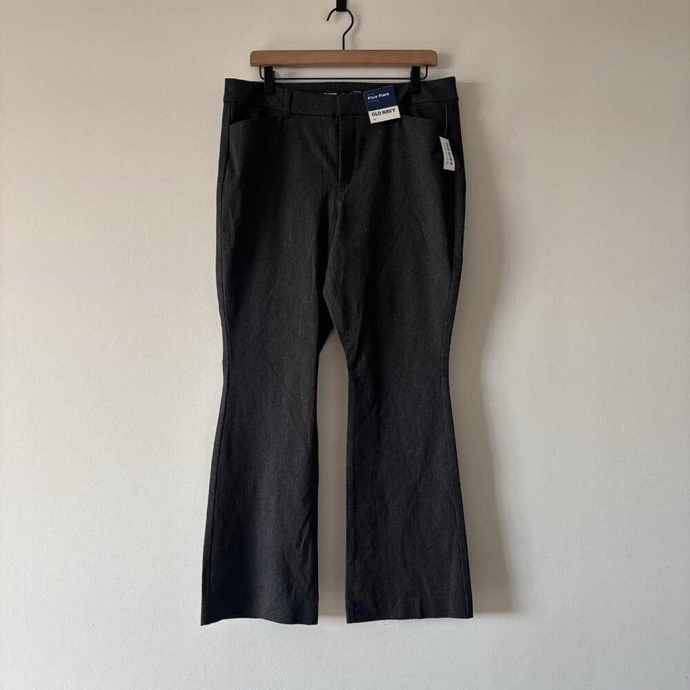 NWT Old Navy High-Rise Pixie Flare Pants Women size 14 Gray Office Career Pocket